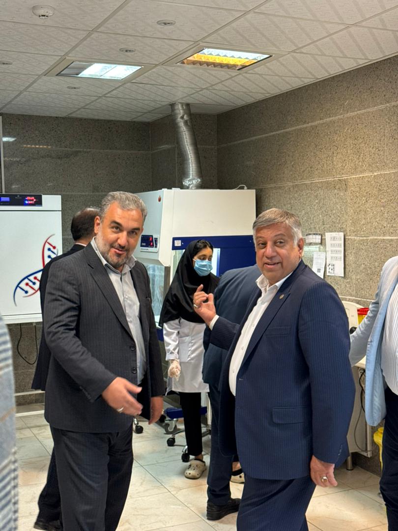 بازدید فرماندار قم از مرکز فوق‌تخصصی درمان ناباروری و جراحی محدود طهورا؛ الگویی از خدمت به خانواده و تحقق سیاست‌های جمعیتی کشور