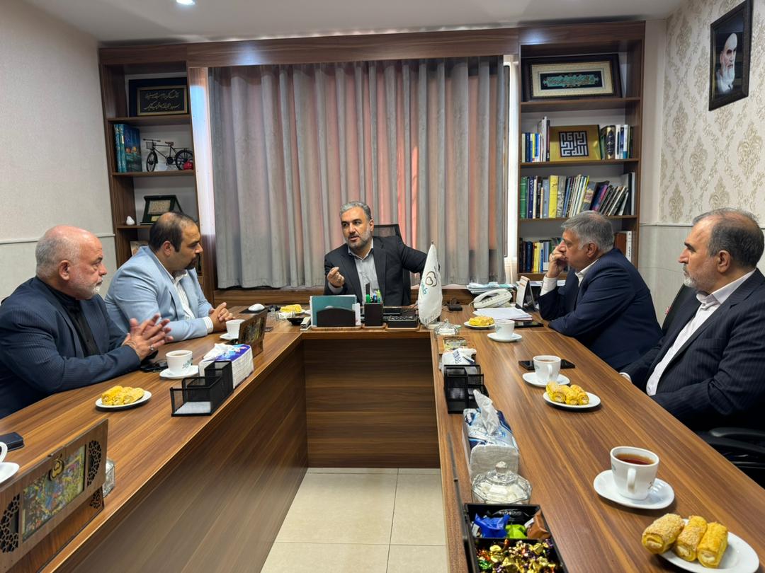 بازدید فرماندار قم از مرکز فوق‌تخصصی درمان ناباروری و جراحی محدود طهورا؛ الگویی از خدمت به خانواده و تحقق سیاست‌های جمعیتی کشور